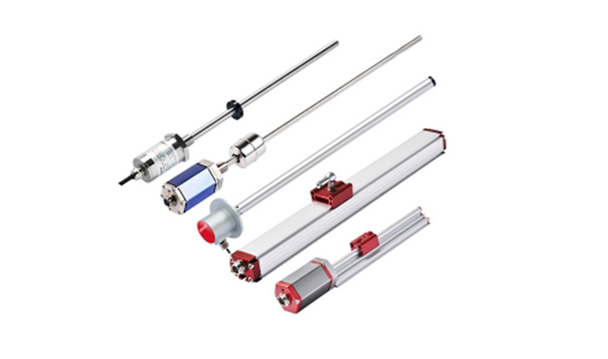 Magnetostrictieve verplaatsingssensor gebruikt op schuurrail